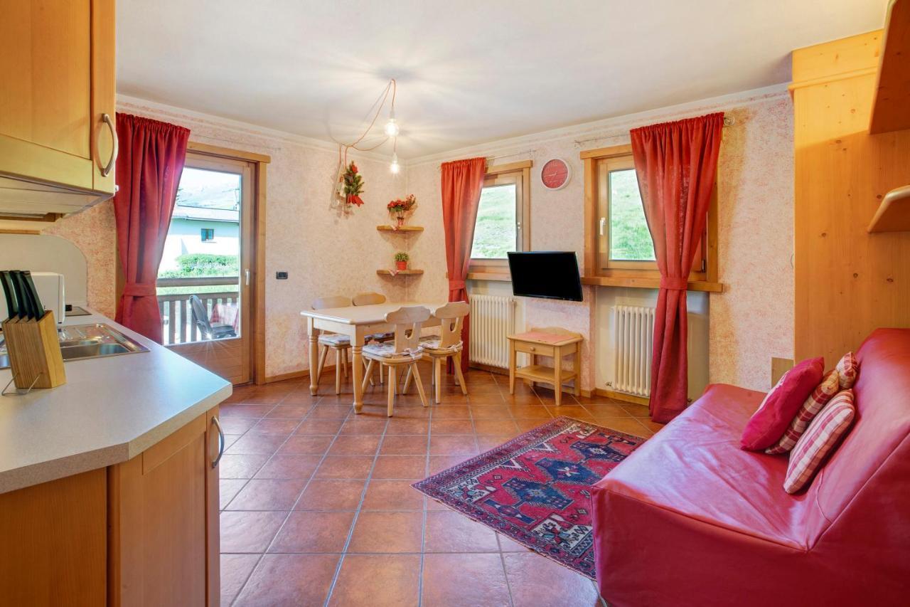 Ferienwohnung La Baitina App B Livigno Exterior foto