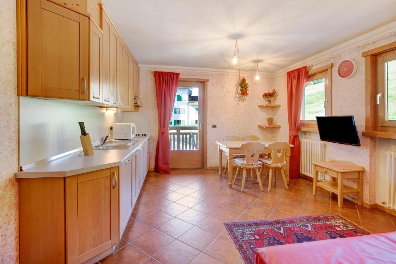 Ferienwohnung La Baitina App B Livigno Exterior foto
